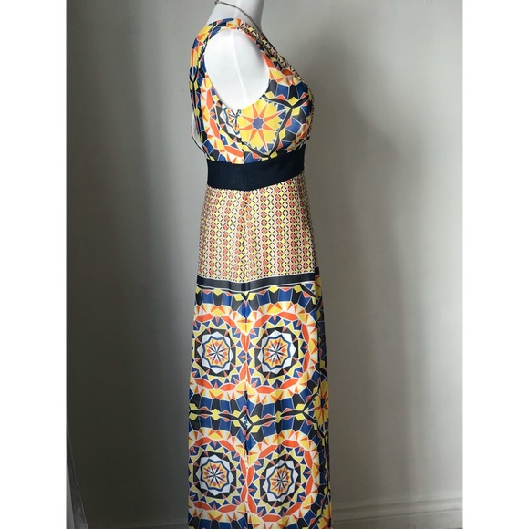 🚨Ann Taylor Kaleidoscope Maxi Dress🚨 - Picture 4 of 7